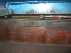 Sheet Metal Guillotine - picture1' - Click to enlarge