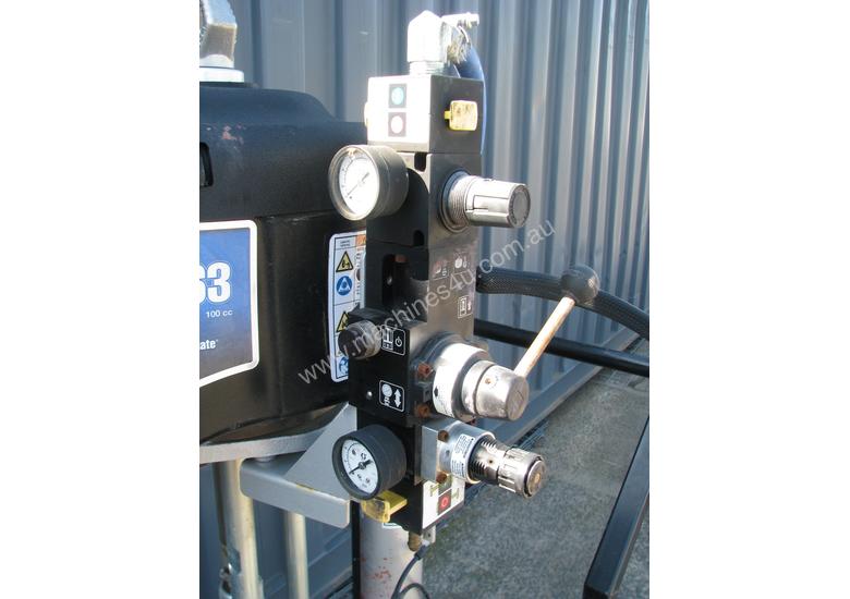 Used graco Graco C63 CheckMate 100cc Drum Pump Paint Glue Dispenser