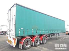 2010 Maxitrans 12.4 M Tri/A Tautliner Trailer - picture1' - Click to enlarge