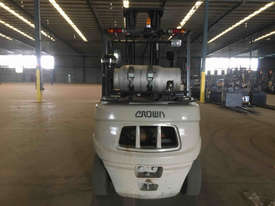 Crown CG35 LPG / Petrol Counterbalance Forklift - picture2' - Click to enlarge