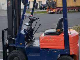 toyota petrol 1.8 ton forklift only $4999+gst runs well serviced & tested prior to sale - picture2' - Click to enlarge