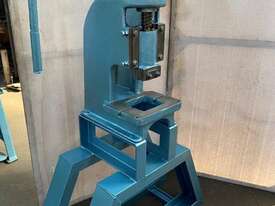 AP Lever 6t fly press on stand - picture1' - Click to enlarge
