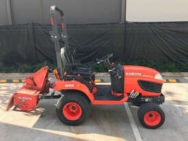 Kubota  FWA/4WD Tractor - picture0' - Click to enlarge