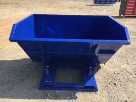 Unused 2019 1.5 Cubic Yard Forkliftable Dumping Hopper - picture0' - Click to enlarge