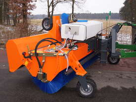 Tuchel PROFI GIGANT Sweeper Attachment - picture0' - Click to enlarge