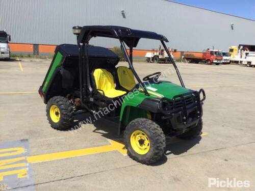 2012 John Deere Gator 825i