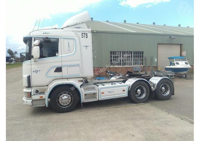caption Scania 124
