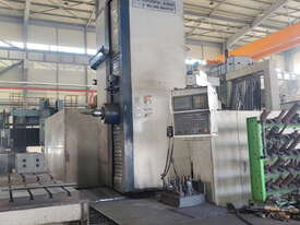 2006 HNK (Korea) HB-130CX Combination table type CNC Horizontal Boring Machine - picture1' - Click to enlarge