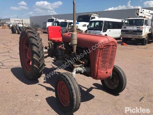 Massey Ferguson FE 35