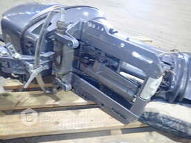 YAMAHA 6H4/T 40HP OUTBOARD MOTOR - picture2' - Click to enlarge