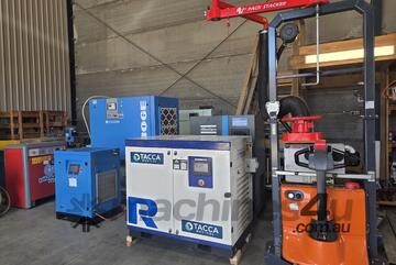 CompAir L18. Focus 7.5kw VSpd 2024. IR 11kw. Focus 2in1 15kw. Champion22kw. Atlas GA22VSD. Hydrovane