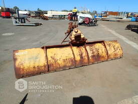 AGRICULTURAL PARTS SUPPLY CO LTD VINTAGE 3 POINT LINKAGE GRADER BLADE - picture1' - Click to enlarge