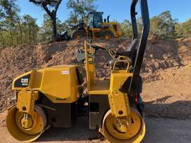 CAT CB224E 2.7T Double Smooth Drum Compactor Roller - picture0' - Click to enlarge