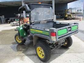 John Deere Gator - picture2' - Click to enlarge