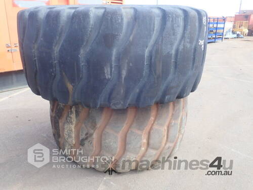 1 X USED 29.5R25 TYRE & 1 X USED 30/65R25 TYRE