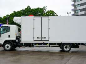 2021 ISUZU FSR 120/140-260 AUTO LWB 10 PALLET REFRIGERATED TRUCK - picture2' - Click to enlarge