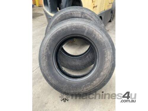 Truck Tyre 295/80 R 22.5
