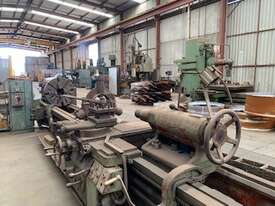 Centre Lathe with 700mm Swing  - picture0' - Click to enlarge