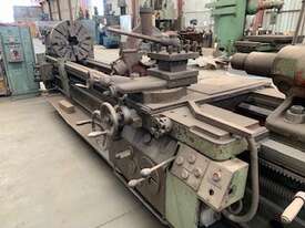 Centre Lathe with 700mm Swing  - picture0' - Click to enlarge