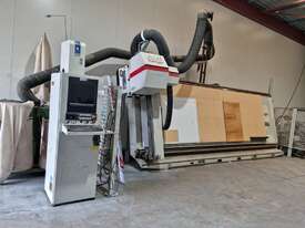 Casadei Industria Vertical CNC Machine  - picture2' - Click to enlarge