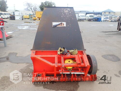 DAKEN 3 POINT LINKAGE PTO MULCHER