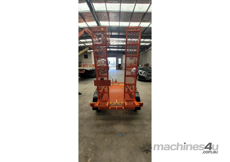 Scissor Lift Trailer