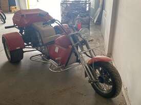 Custom 3 Wheeler - picture0' - Click to enlarge