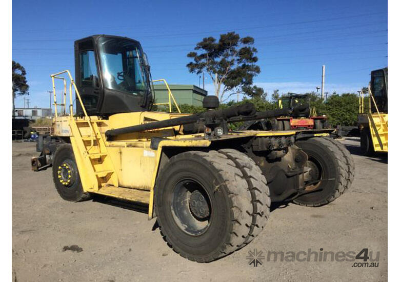 caption 9.0T Diesel Empty Container Handler