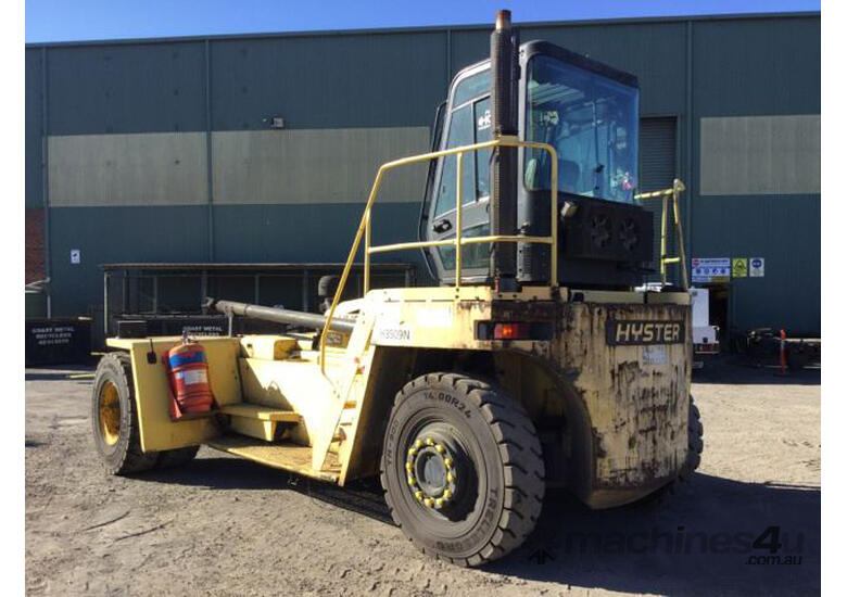 caption 9.0T Diesel Empty Container Handler