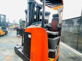 2011 BT TOYOTA RRE16 REACH TRUCK FORKLIFT 1.6T 5.4m LIFT - picture2' - Click to enlarge