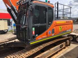 DOOSAN DX300LC-3  (SOLD) - picture1' - Click to enlarge