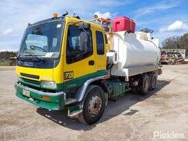 2005 Isuzu FVZ SWB Water Tanker - picture1' - Click to enlarge