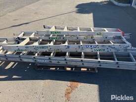 Pallet Containing Various Size Of Ladders/ Various Brands - picture1' - Click to enlarge