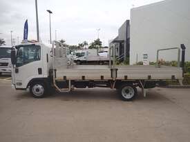 ISUZU NLR - picture0' - Click to enlarge