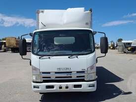 Isuzu  - picture0' - Click to enlarge