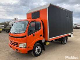 2007 Hino 300 series - picture0' - Click to enlarge