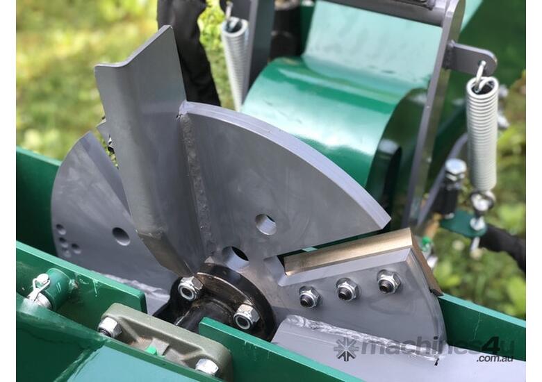 caption Woodland Mills PTO Tractor Driven Wood Chipper – Awarded Buyer’s Choice!