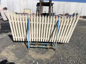 Heavy Duty Sliding Picket Gate + Fencing: Excellent Condition - picture0' - Click to enlarge