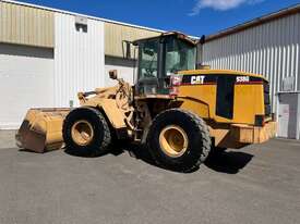 Caterpillar 938G Loader - picture0' - Click to enlarge