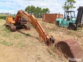 1992 Hitachi EX120-2 - picture0' - Click to enlarge