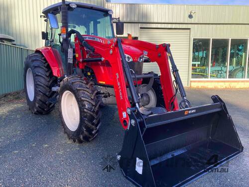 Massey Ferguson 4608 Tractor c/w GP Bucket