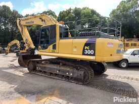 Komatsu PC300-8 - picture0' - Click to enlarge