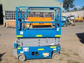 Scissor Lift  - picture1' - Click to enlarge