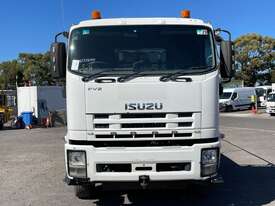 2009 Isuzu FXZ1500 Long Crane Truck (Table Top) - picture0' - Click to enlarge