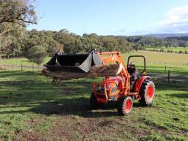 Kioti DK4810 Compact Tractor Includes 4IN1 Loader - picture2' - Click to enlarge