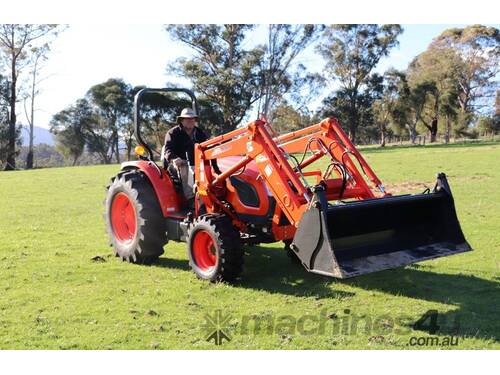 Kioti DK4810 Compact Tractor Includes 4IN1 Loader