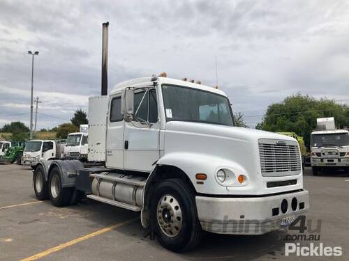 1999 Freightliner FL112 Prime Mover