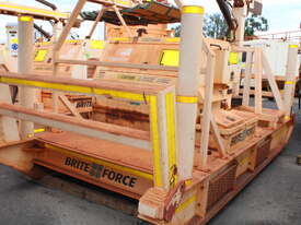 BRITEFORCE LED LIGHTING TOWER SKID - picture0' - Click to enlarge