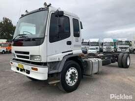 2002 Isuzu FVR900 Cab Chassis - picture1' - Click to enlarge