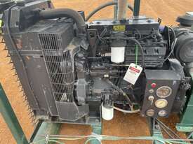 Perkins Diesel Engine - picture2' - Click to enlarge